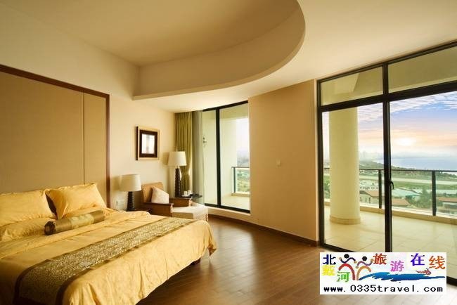 三亞龍悅海景大酒店