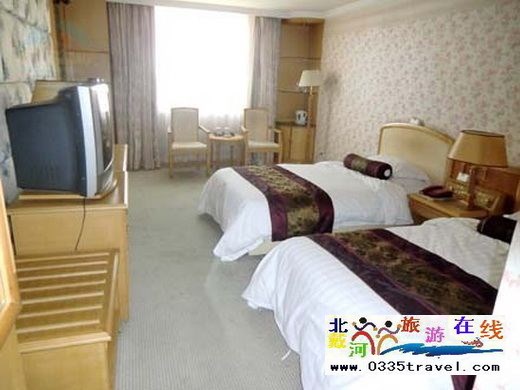 秦皇島國(guó)貿(mào)飯店