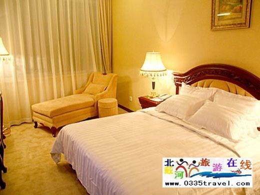 秦皇島報(bào)業(yè)商務(wù)酒店