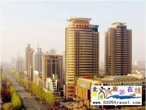 最佳西方秦皇島君御大酒店(五星商務(wù)度假酒店)豪華房450元(含雙早)起團(tuán),最佳西方秦皇島君御大酒店客房團(tuán)購(gòu)專線0335-3522588,3522599