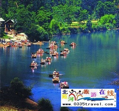 東戴河永安峽谷漂流