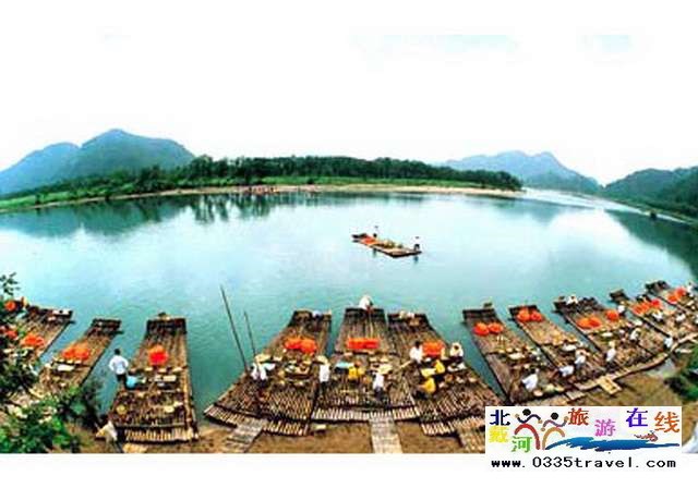 東戴河永安峽谷漂流