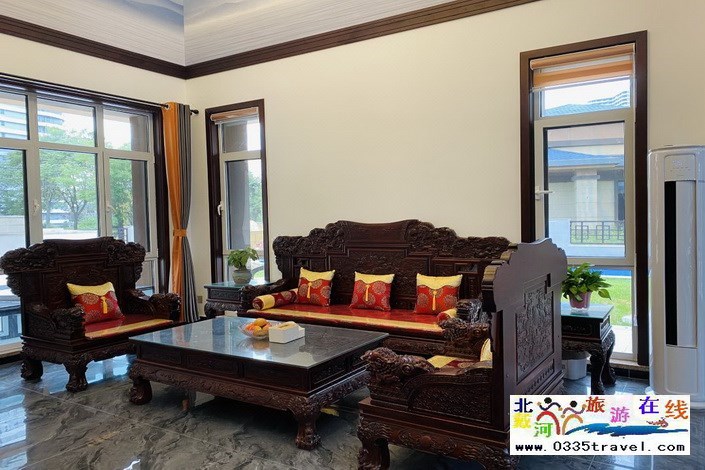 東戴河近海別墅(輕奢泳池小院)咨詢與i的那個電話18633570222 15703350808