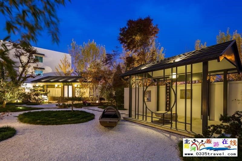 秦皇島燕山大學(xué)閑庭四藝酒店電話18633570222