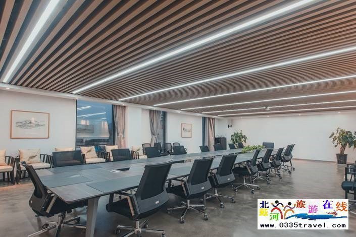 秦皇島山海間溫泉藝術(shù)中心酒店