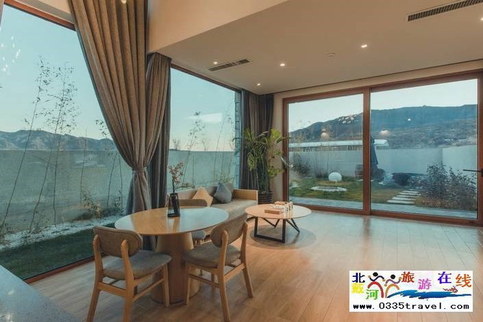 秦皇島山海間溫泉藝術(shù)中心酒店