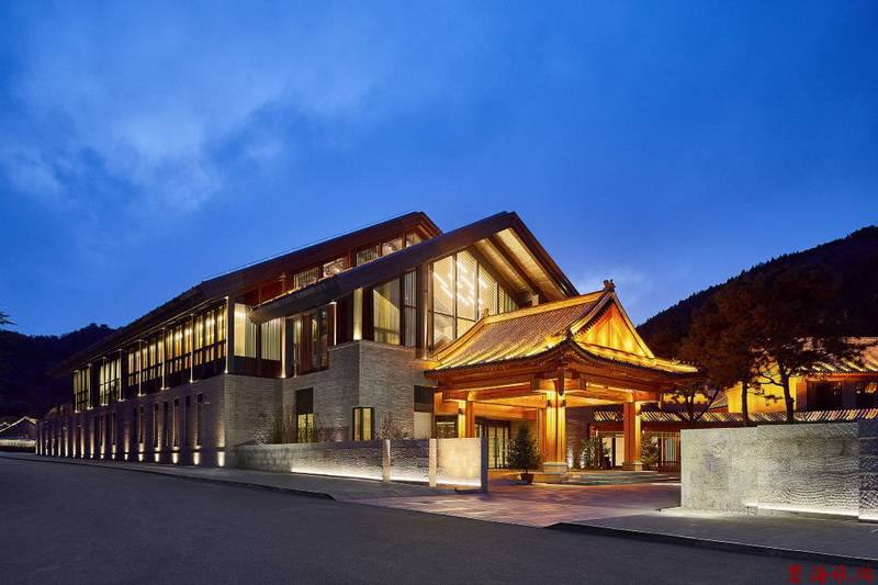 承德金山嶺長城大酒店咨詢預(yù)定電話18633570222 15703350808 承德金山嶺長城大酒店咨詢預(yù)定電話18633570222 15703350808