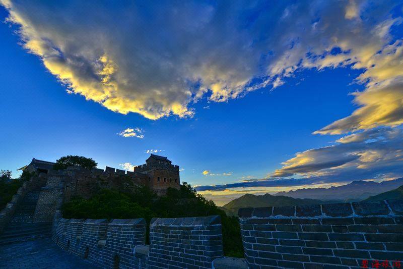 承德金山嶺長城大酒店咨詢預(yù)定電話18633570222 15703350808 承德金山嶺長城大酒店咨詢預(yù)定電話18633570222 15703350808