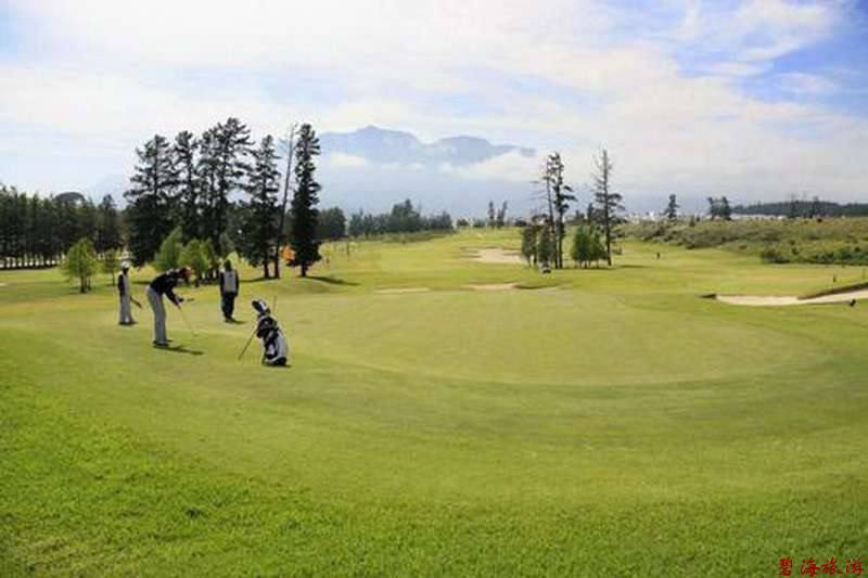 北戴河松石高爾夫/保利國際高爾夫/榮盛森林高爾夫俱樂部球場聯(lián)合優(yōu)惠預訂18633570222  15703350808